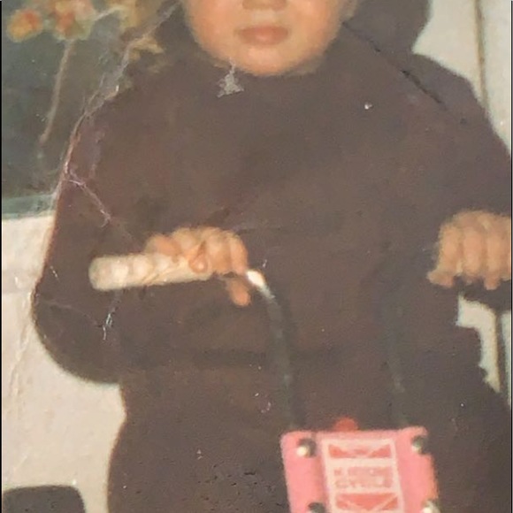 Meet your Posher, Gina - Picture 1 of 1